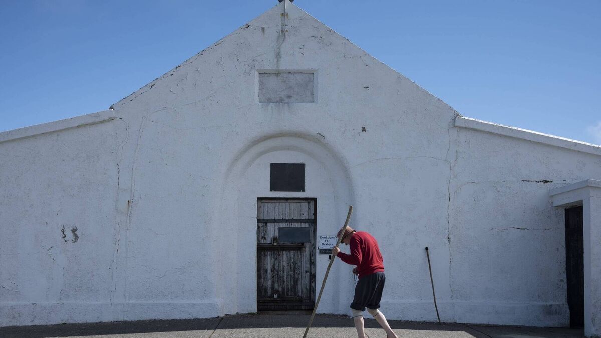 NeilGerardFox's tweet card. Pilgrims of all ages are expected to scale Croagh Patrick this weekend, continuing a 1,600-year-old tradition of faith and resilience