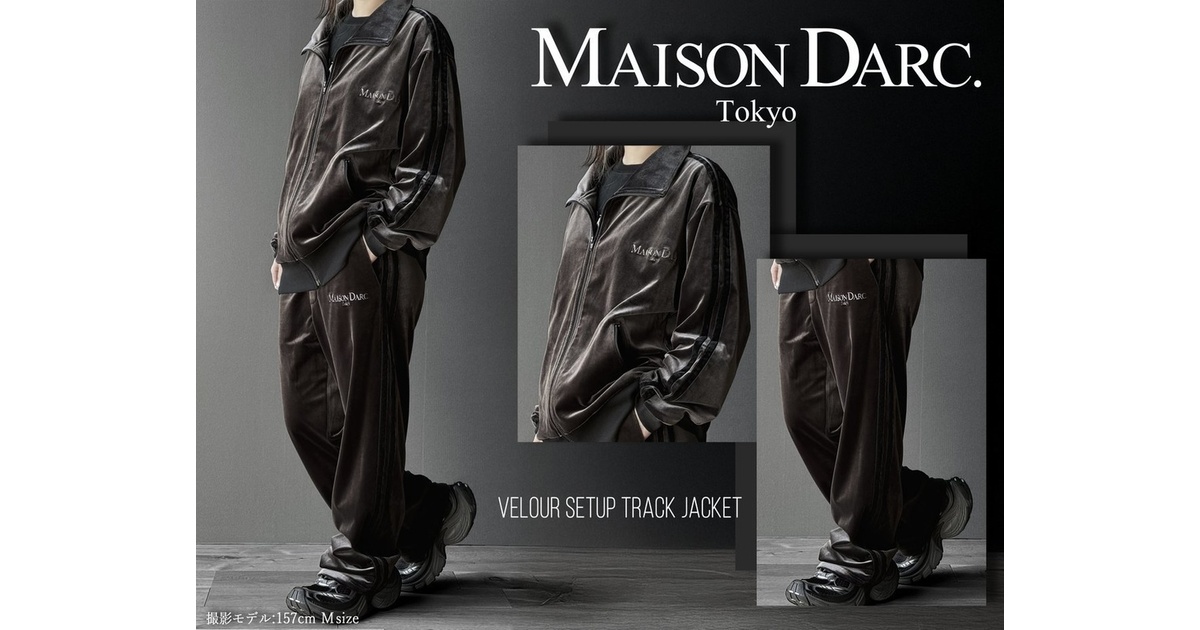 MaisonDarc's tweet card. 2025年5月10日開催、超メタフェスにて販売した「VELOUR SETUP TRACK JACKET」です。在庫の関係でMサイズのみの販売になります。 ※システムの関係上、返品交換等はできませんので、ご購入前に必ずサイズの確認をお願いします。 ※同デザインおそろいのVRChat向け３D衣装も後日BOOTHにて販売いたします。