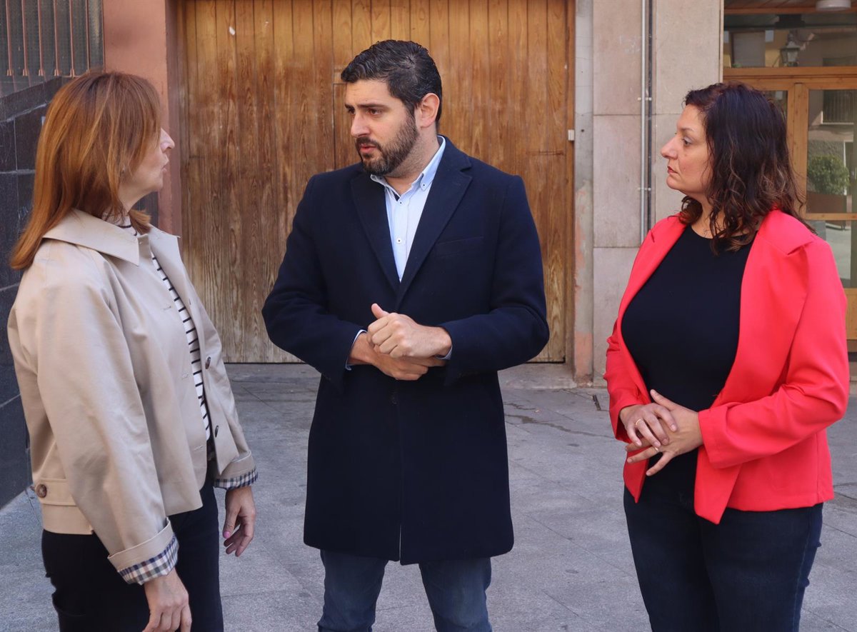 VoxTeruel's tweet card. El grupo municipal de Vox en el Ayuntamiento de Teruel defenderá una iniciativa en el pleno del próximo...