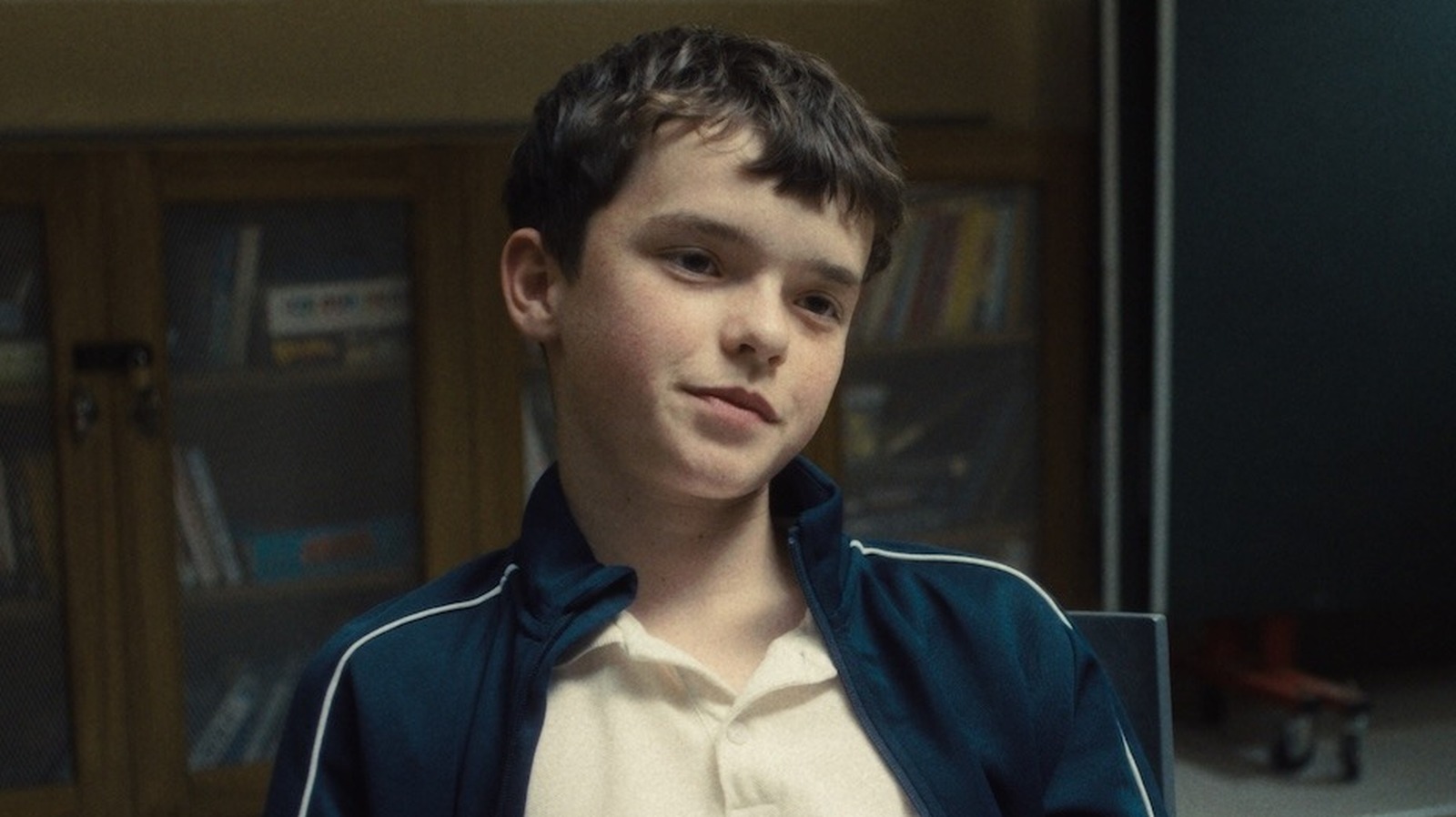 looper's tweet card. Believe it or not, there are other shows you can watch that capture the searing mix of crime procedural and personal drama in "Adolescence."