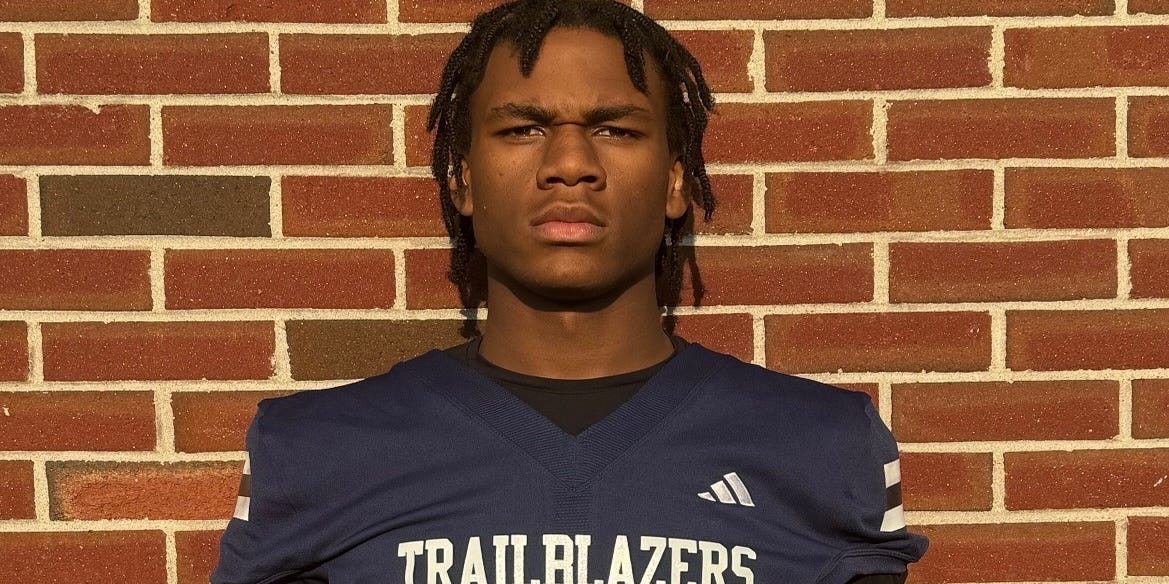 jared_ramsey22's tweet card. Detroit Central lineman Jeremiah Gray didn't start football until ninth grade, but has the athleticism and work ethic to reach the next level.