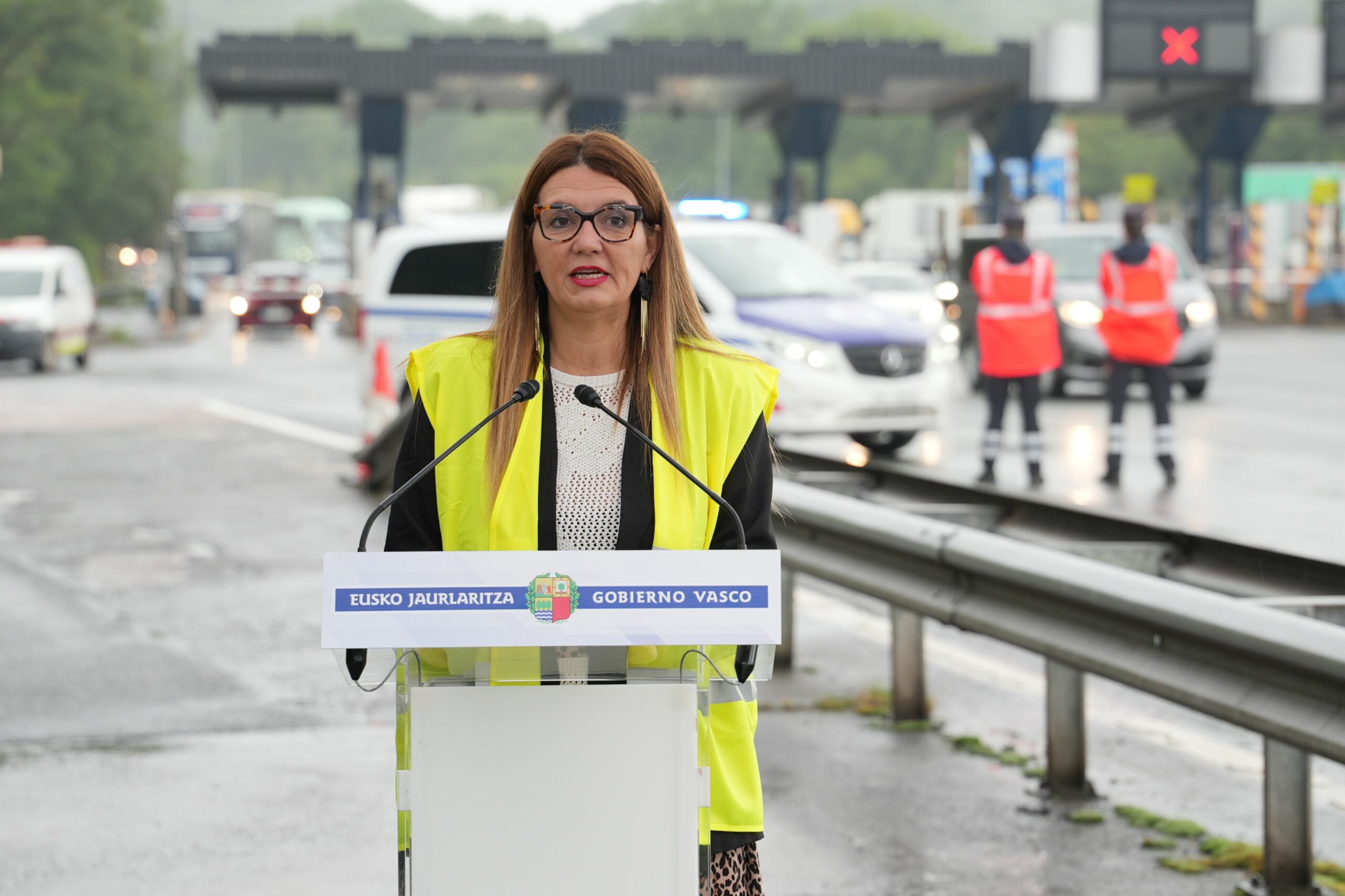 RadioNervion's tweet card. La Directora de Tráfico del Gobierno Vasco, Estíbaliz Olabarri, ha hecho un primer balance de la Operación Especial Salida-Retorno de Verano