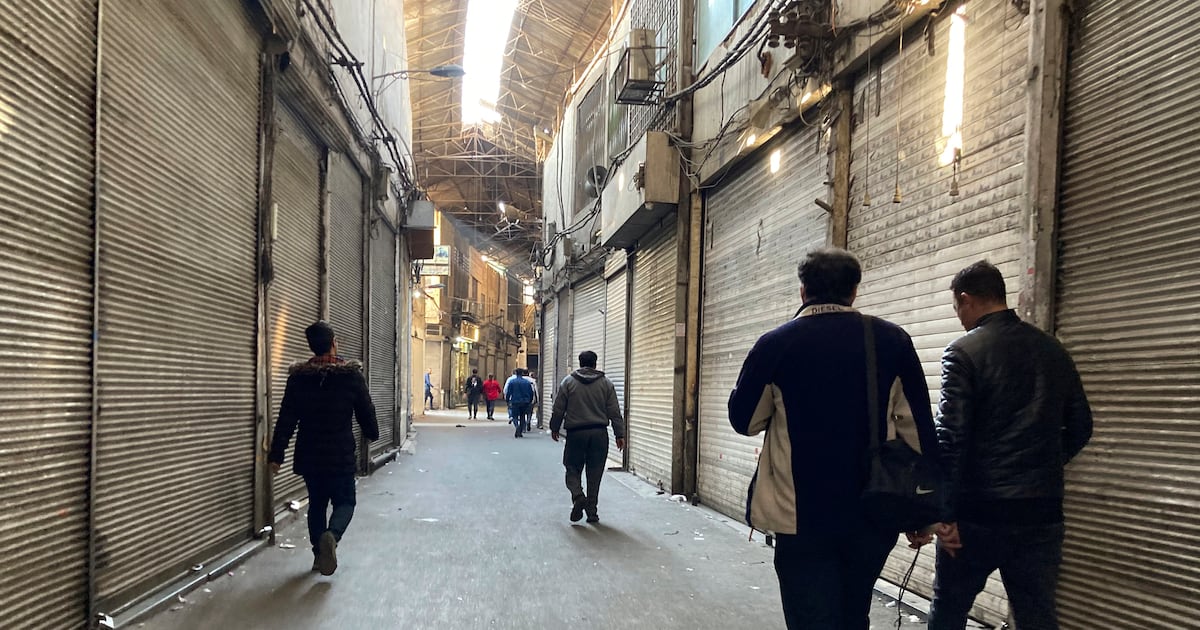 CP24's tweet card. Unknown attackers launched a gun and grenade attack on a court building in southeast Iran Saturday, killing six people including a child and wounding 20, state TV reported.