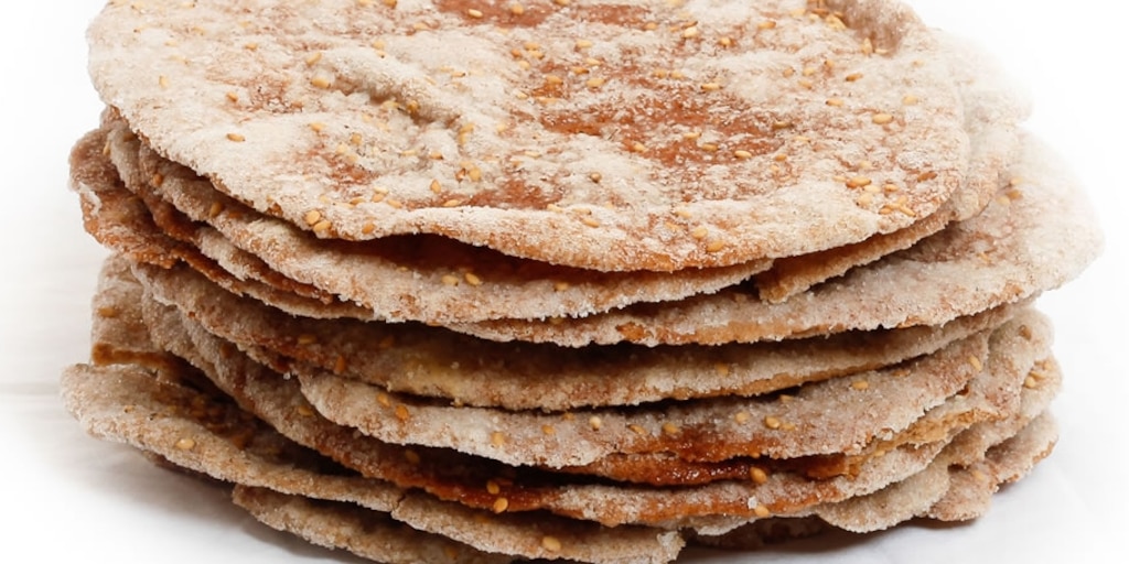 infobaees's tweet card. Originaria de Alcalá de Guadaíra, se caracteriza por su intenso sabor y por ser una de las recetas más tradicionales de Andalucía, que utiliza ingredientes naturales, ideal para disfrutar en cualqu...