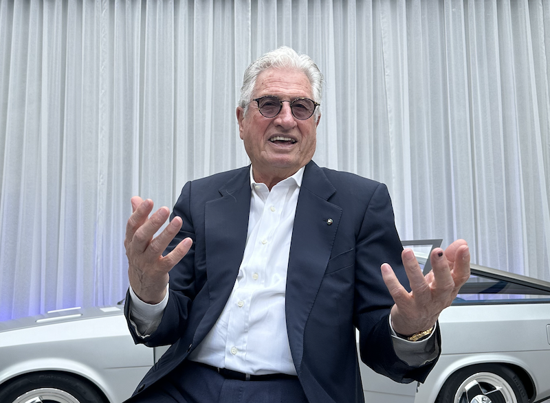 MotorFanweb's tweet card. 外電によると、7月25日の朝、ジョルジェット・ジウジアーロ氏が夏のリゾート地サルデーニャ島で、自身が運転するSUVの運転を誤ってつづら折りの道路を転落。怪我をするも奇跡的に助かった模様。 TEXT : 難波 治　PHOTO : Motor Fan