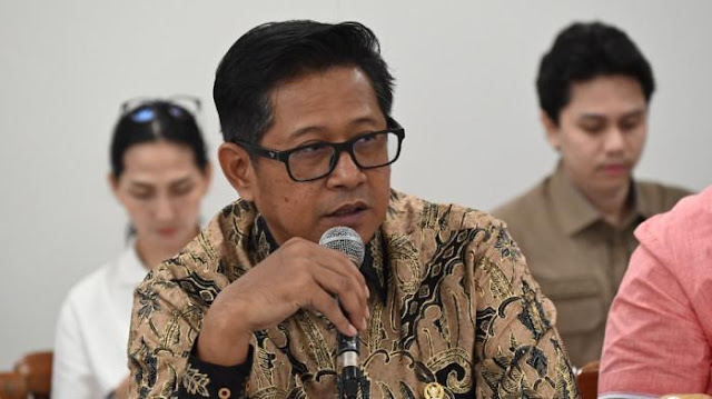 geloraco's tweet card. GELORA.CO   - Anggota Komisi V DPR RI, Sudjatmiko menanggapi lambannya perkembangan pembangunan Ibukota Nusantara.  Dirinya menyebut jangan ...