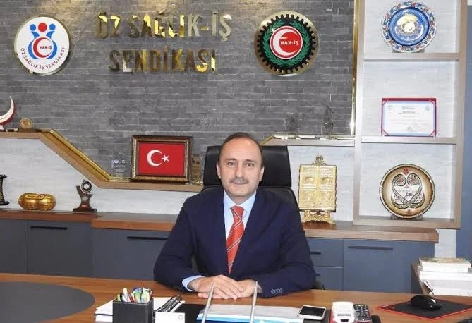 _kamuiscileri_'s tweet card. 2025 yılı Kamu Çerçeve Protokolü (KÇP) görüşmeleri sürerken, Aile ve Sosyal Hizmetler Bakanlığı’nda (ASHB) görev yapan işçilerin beklediği en önemli düzenleme