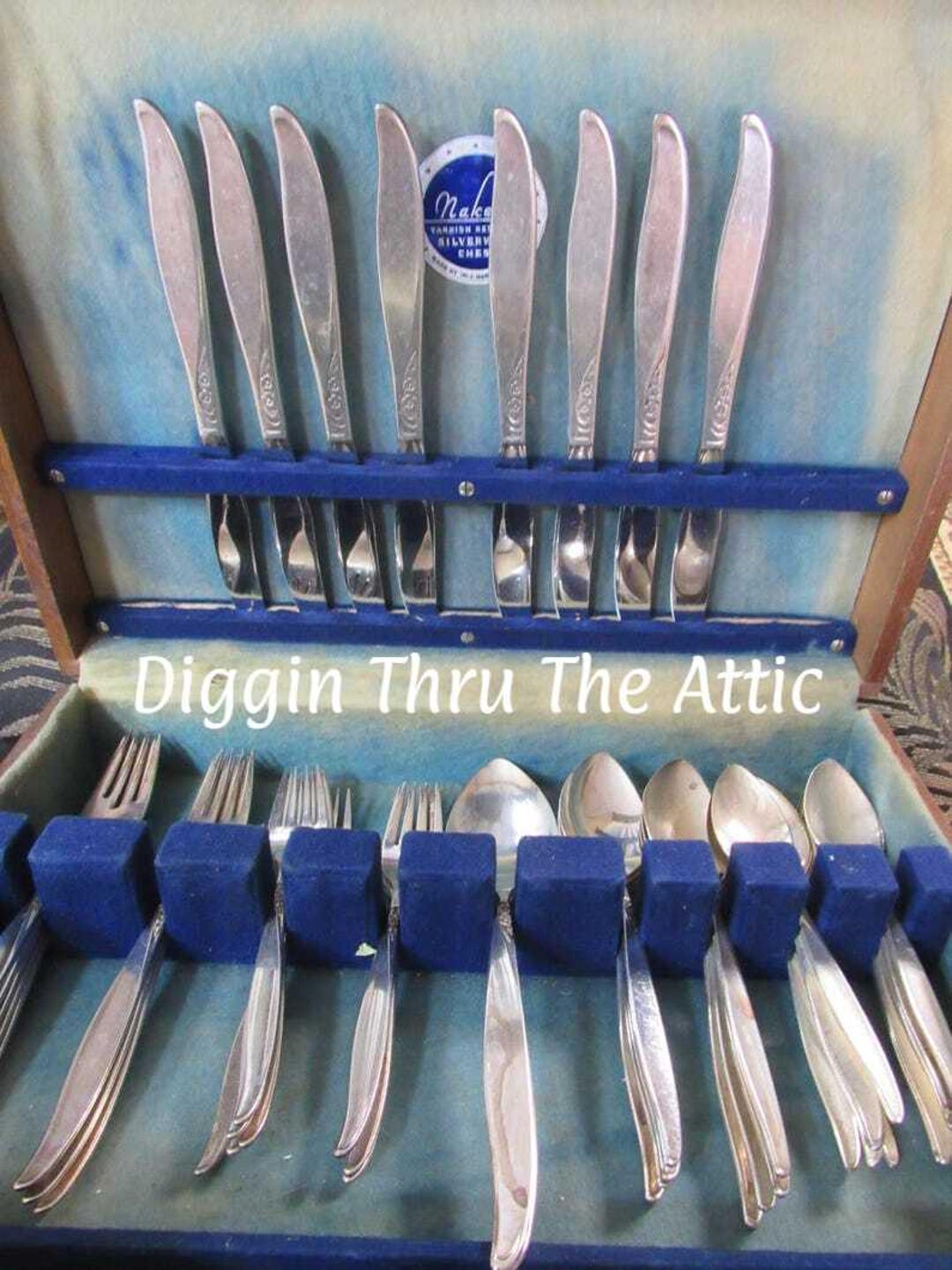 DigginThruTheAt's tweet card. This Flatware & Silverware item by DigginThruTheAttic has 14 favorites from Etsy shoppers. Ships from Clear Spring, MD. Listed on Jun 15, 2025