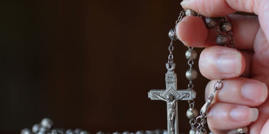 johnedwardsmd's tweet card. A new study suggests that the ancient Catholic practice of praying the rosary may offer comparable mental health benefits to Eastern-inspired meditation techniques.