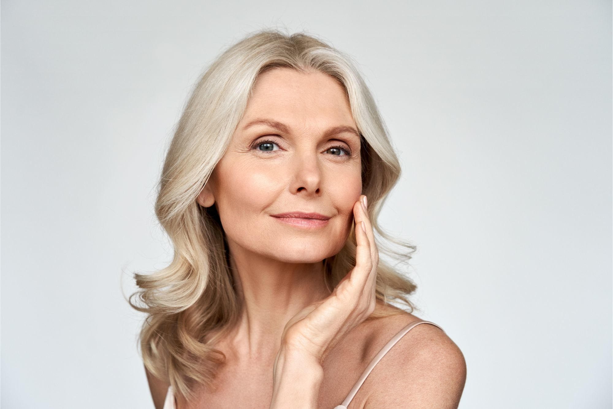 SciTechDaily1's tweet card. A clinical study shows that pterostilbene, a natural compound, significantly improves signs of aging in the skin, pointing to a new direction in skincare science. As interest in anti-aging skincare...