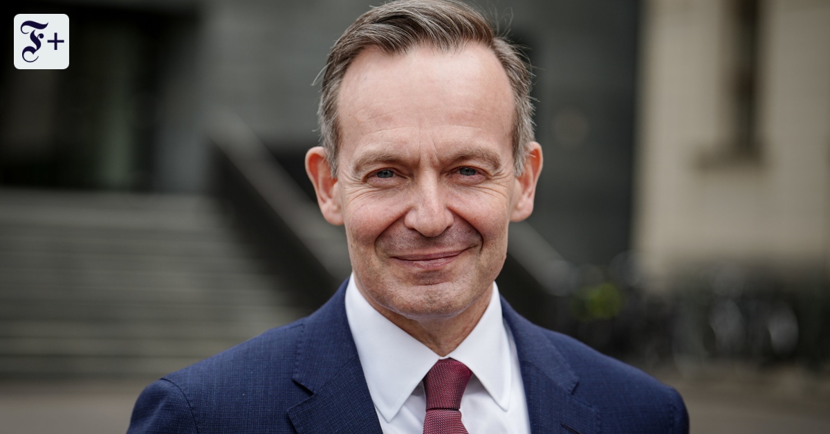 CBudras's tweet card. Nach seinem Parteiaustritt hat sich das öffentliche Bild über Volker Wissing komplett gewandelt. Ein Gespräch über seine Abneigung gegen alles Libertäre, Parteipolitik im Ministeramt und warum die...