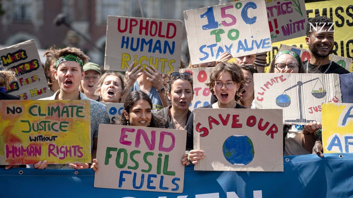 _freidel's tweet card. Moralisch kann man der Meinung sein, dass alle Staaten einen gerechten Anteil zum Klimaschutz beitragen sollen. Doch eine rechtliche Durchsetzbarkeit ist illusorisch und schädlich. So funktioniert...