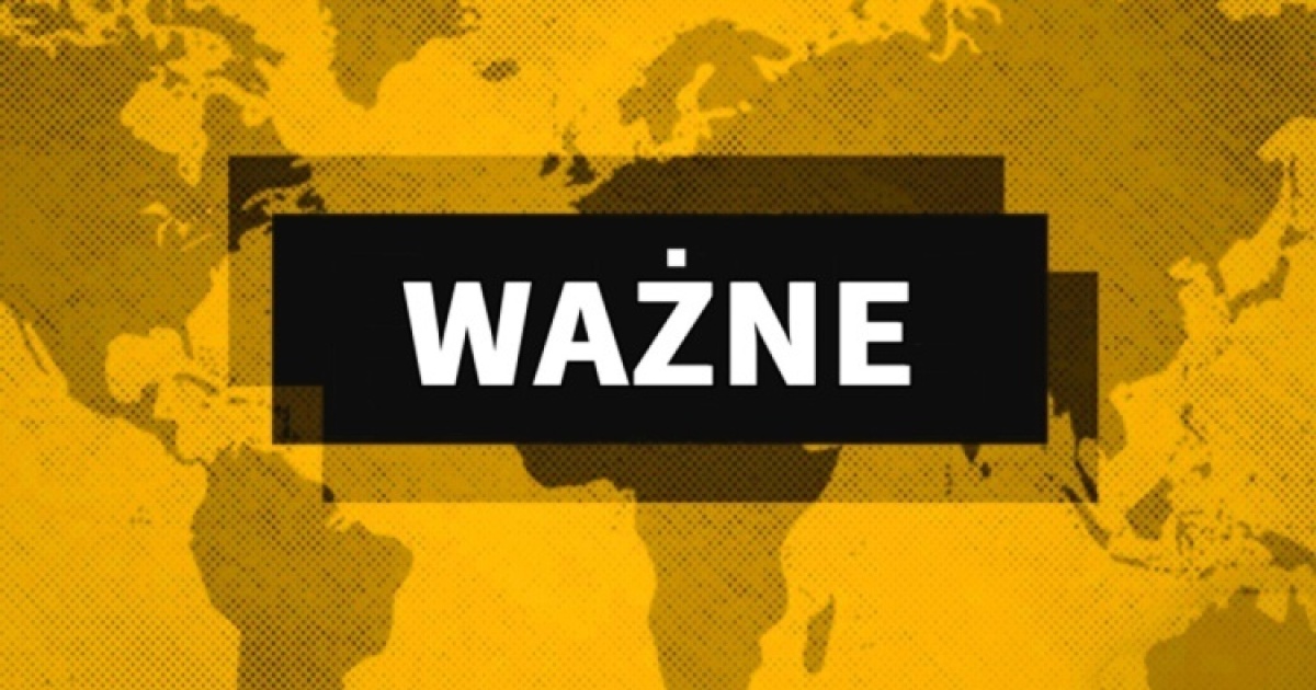 Tysolpl's tweet card. W Europejskim Centrum Solidarności – instytucji mającej upamiętniać walkę z komunizmem i narodziny wolnych związków zawodowych – eksponowane są publikacje gloryfikujące Aleksandra i Jolantę Kwaśnie...