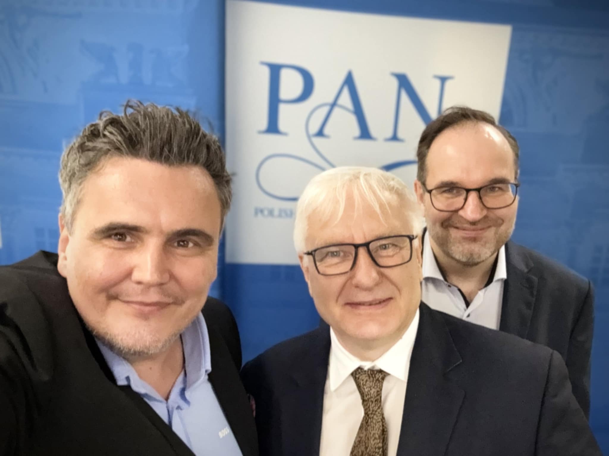 ISPPAN's tweet card. Podczas sesji Zgromadzenia Ogólnego PAN w dniu 26 czerwca odbyły się wybory nowych członków rzeczywistych i członków korespondentów Polskiej Akademii Nauk, Wybrani naukowcy dołączą do grona ponad 300...