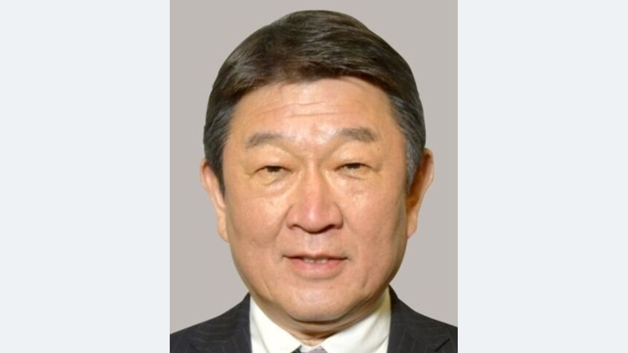 SonsonSugar's tweet card. 自民党の茂木敏充前幹事長は26日公開の自身のユーチューブ番組で、参院選の自民大敗を受け、石破茂首相（党総裁）の退陣を要求した。「リーダーも含めて主要なメンバーを決め、やり直していく姿が党再生のために