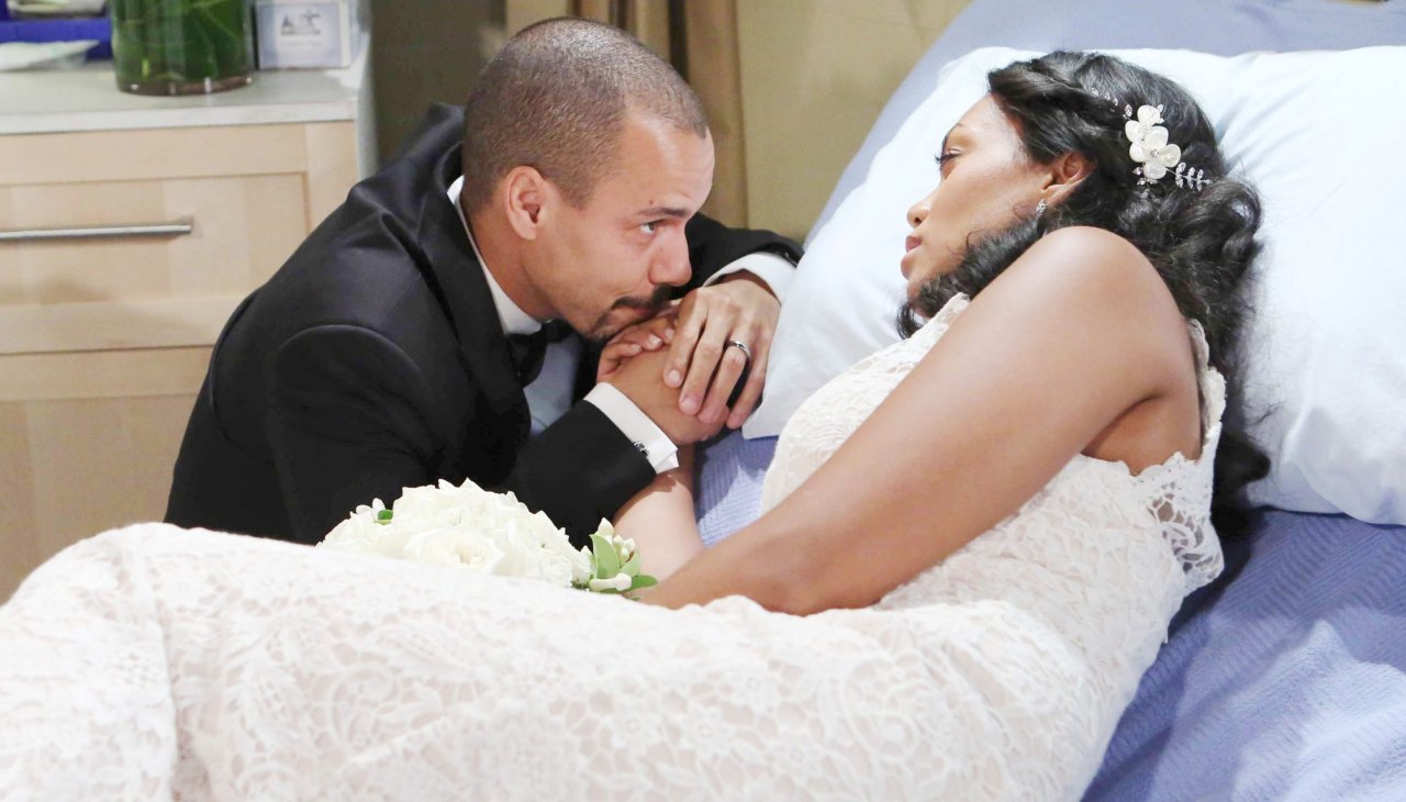 SoapDigest's tweet card. Sonny and Kristina had a candid talk about her sexuality on GH, Y&R's Devon and Hilary remarried and more moments from July 26.