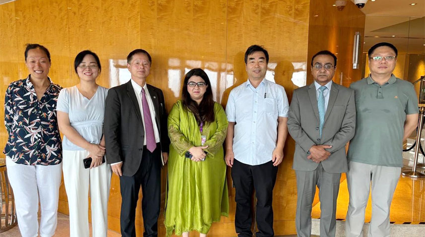 RadioPakistan's tweet card. The Minister for IT and Telecommunication was talking to a Chinese delegation on the sidelines of the World Artificial Intelligence Conference in Shanghai