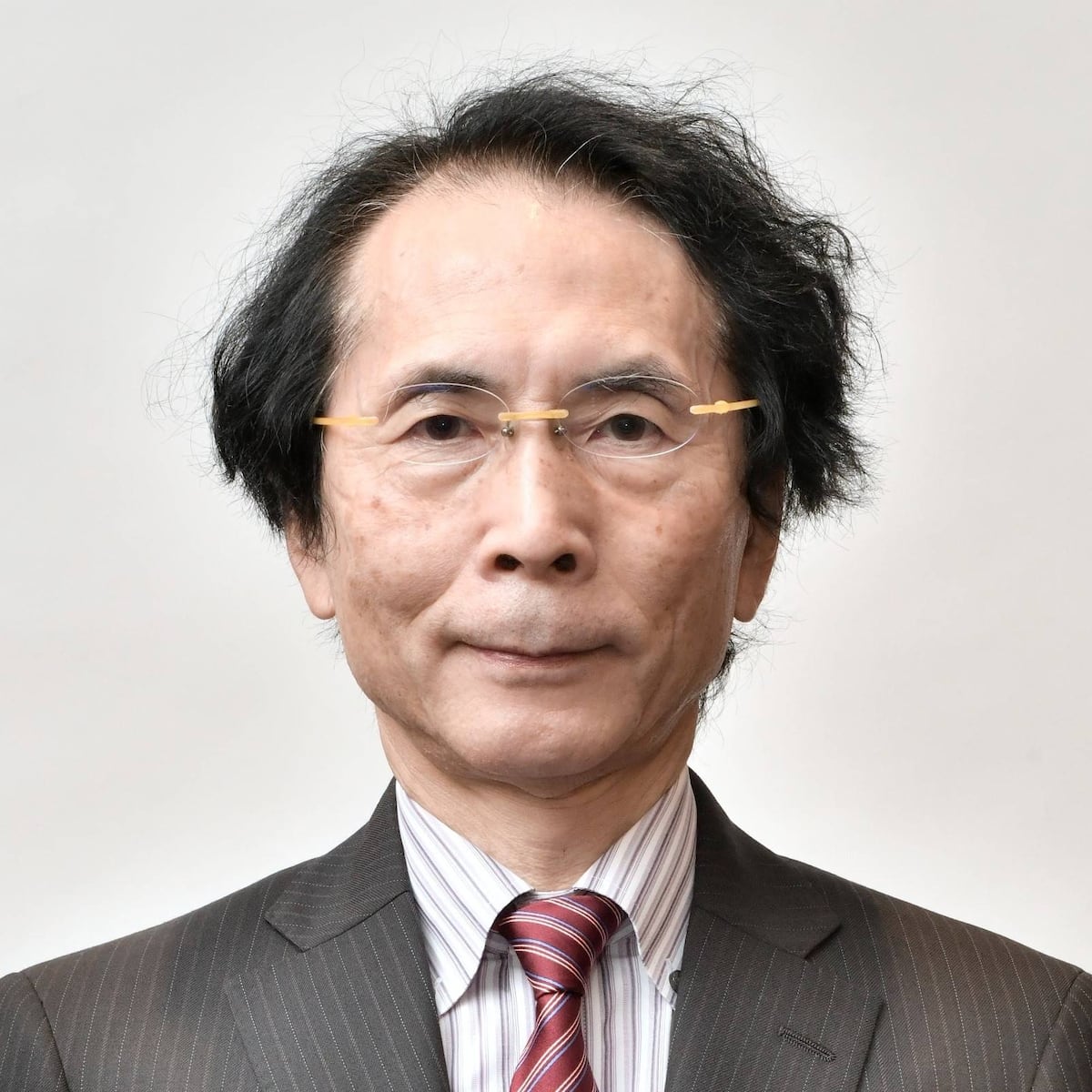 emmybbc's tweet card. 台湾の最大野党、中国国民党の立法委員（国会議員に相当）24人に対する大規模リコール（解職請求）の投開票が26日行われた。中央選挙委員会と台湾メディアの速報によると、いずれの選挙区でも反対票が賛成票を