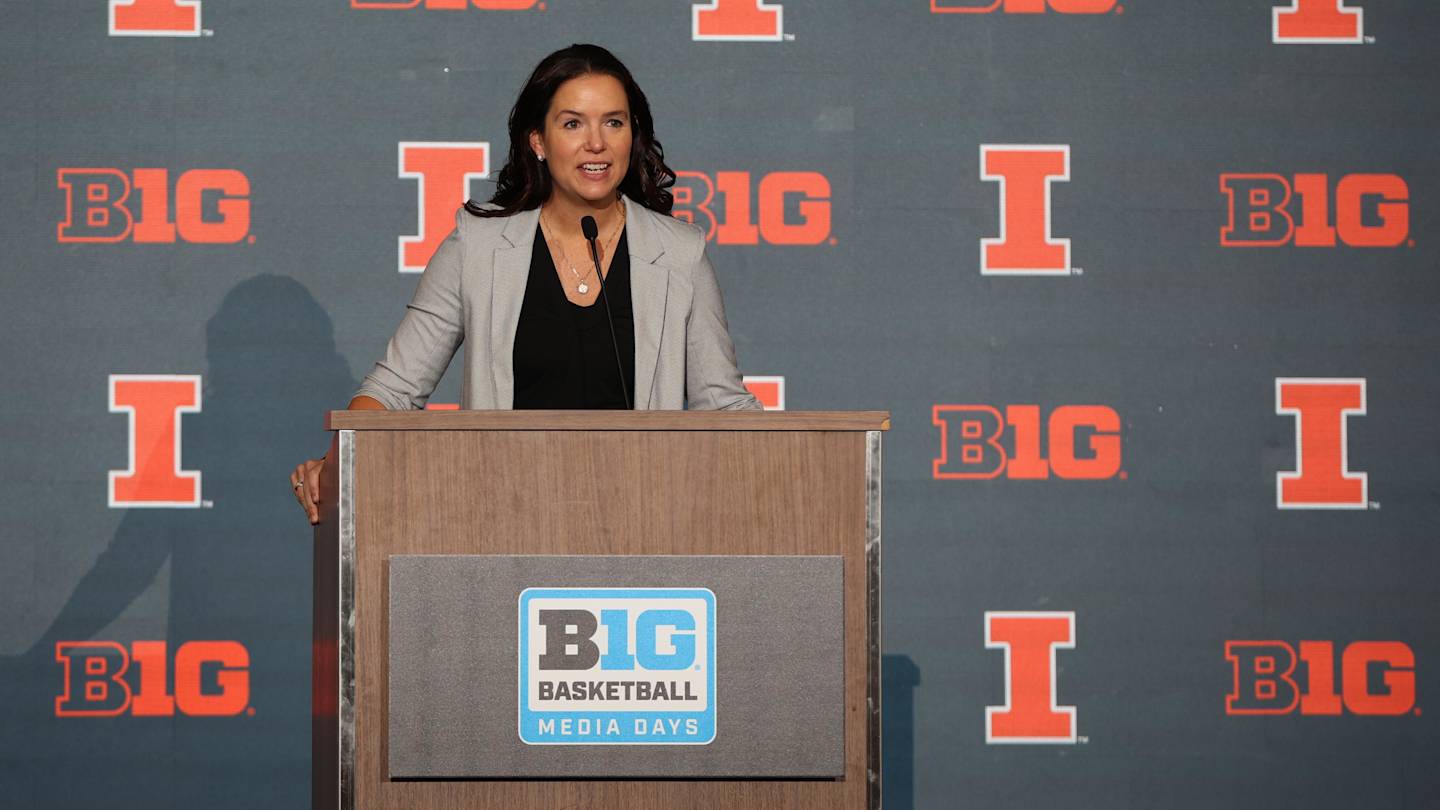 WritingIlliniFS's tweet card. Illinois women's basketball coach Shauna Green has transformed the program in just a few years. The other Fighting Illini head coaches are trying to keep up.