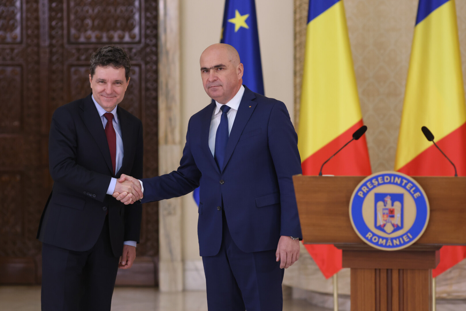 AlisoNJMutler's tweet card. Romania's new government will be a broad coalition of its four pro-European parties following weeks of negotiations and the nomination of a premier,