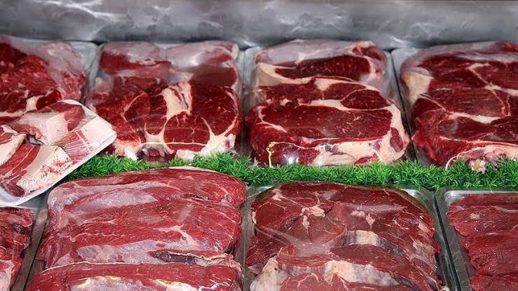 MuslimMirror's tweet card. Mutton Dealers Association of Kashmir has announced a halt to transportation of live animals from other states alleging that they were facing extortion, harassment, and bribe demands at checkpoints...
