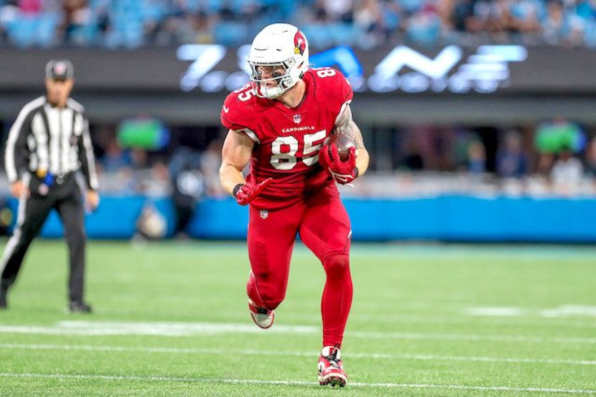 RotoBaller's tweet card. Michael Florio's elite targets for 10 QBs and TEs to put up video game numbers and explode in 2025. Which QBs and TEs are league-winners for fantasy football?