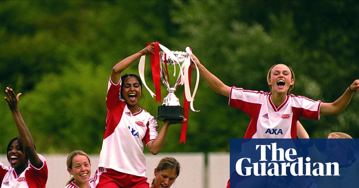 MilanV's tweet card. More than two decades after the release of Bend It Like Beckham, writer and director Gurinder Chadha OBE has announced she is planning to revive the hugely popular story