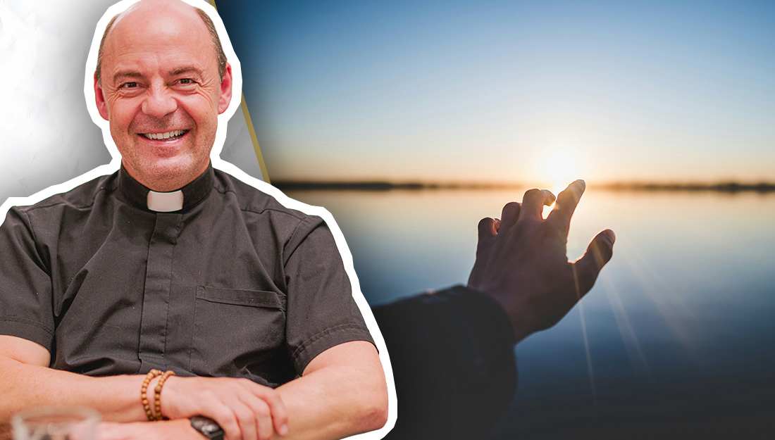 LucasBenedikt's tweet card. Kurs0 - Konkret, farbig und zum Anfassen: Pater Klaus Einsle von den Legionären Christi weckt heute unsere Vorfreude auf den Himmel!