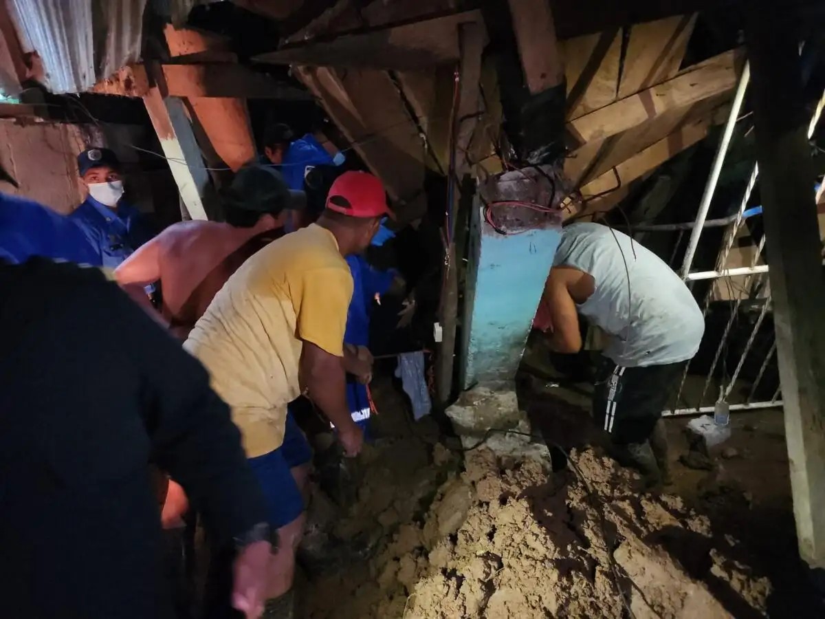 Articulo66Nica's tweet card. Jeyson Trujillo Duarte, de 25 años, se convirtió en la víctima mortal de un deslizamiento de tierra registrado en horas