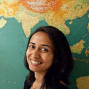 CCBBerkeley's tweet card. Priya Moorjani, Assistant Professor of MCB and CCB, UC Berkeley