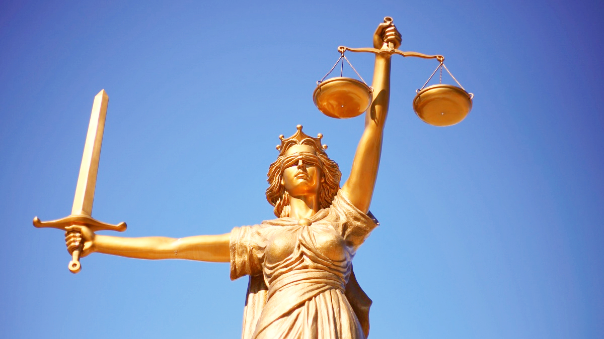 thecsp's tweet card. An employment tribunal has found that an employer are bound to pay a physiotherapist more than £20,000 damages for breach of contract, unlawful deductions from wages and unpaid holiday pay. 