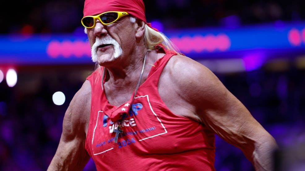 wpdeabc15's tweet card. WWE paid tribute to Hulk Hogan on this week’s episode of 'SmackDown.’ Hulk Hogan was honored during the show with an opening segment featuring WWE stars