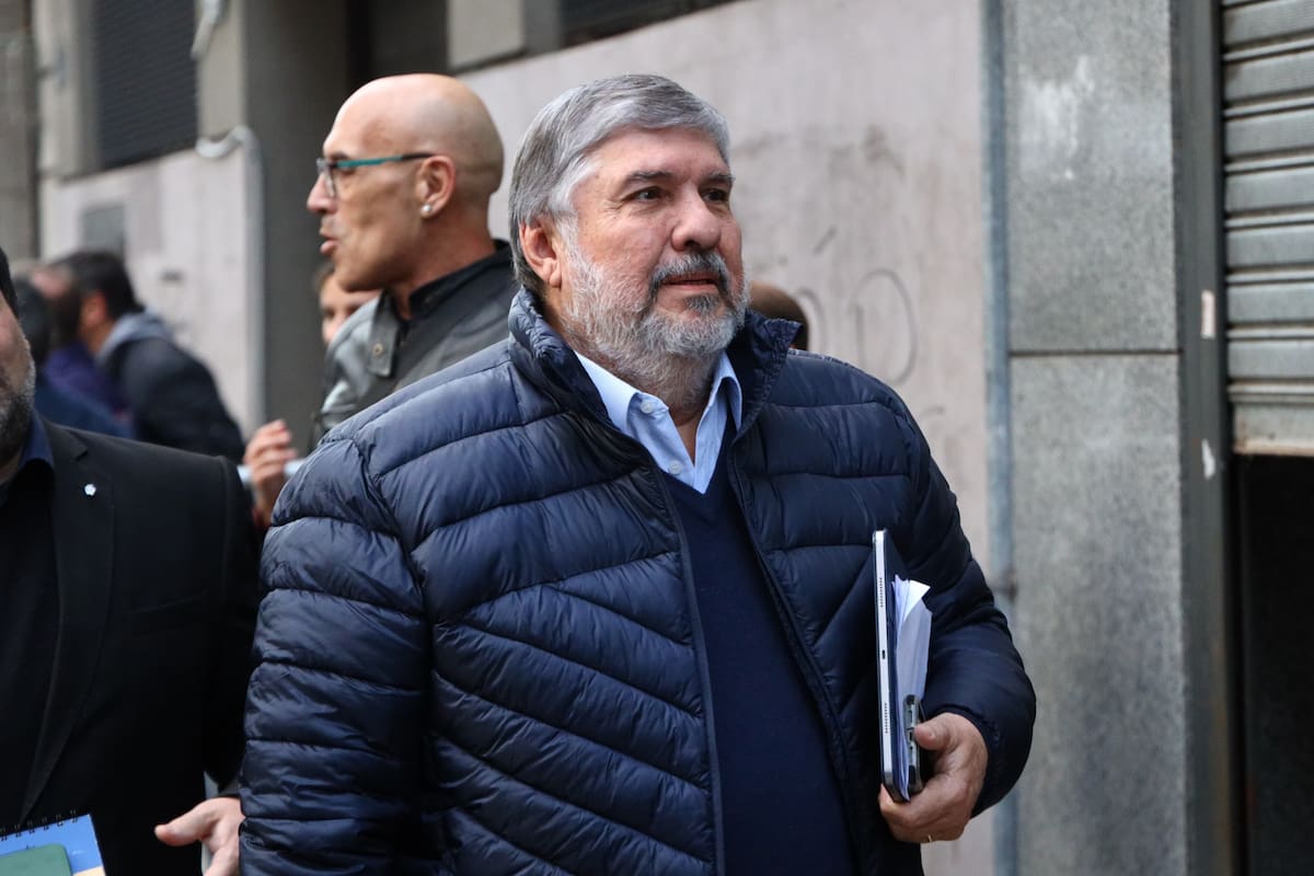 arnolyuarsenege's tweet card. El jefe de los senadores kirchneristas criticó en duros términos la administración libertaria y defendió a Villarruel de los ataques de la Casa Rosada
