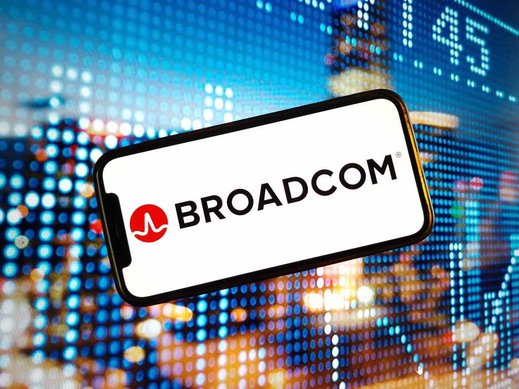 NetworkWorld's tweet card. Cloud infrastructure group claims European regulator ‘under-estimated risk of the deal.’
