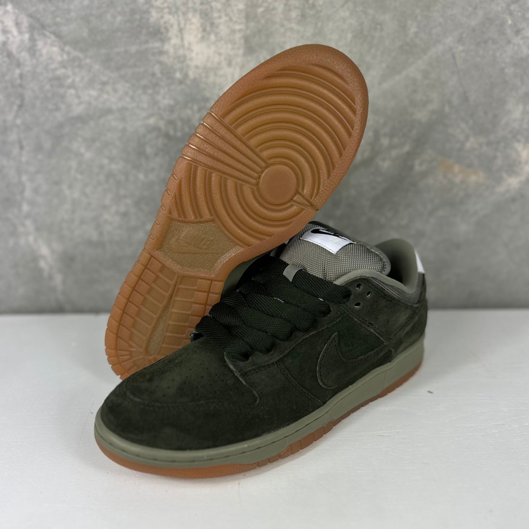 Blessedpapi7X3's tweet card. Nike SB Dunk Low Pro B Sequoia Light Army Suede Upper Thick Flat Lace Gum Outsole Made for Skateboarding