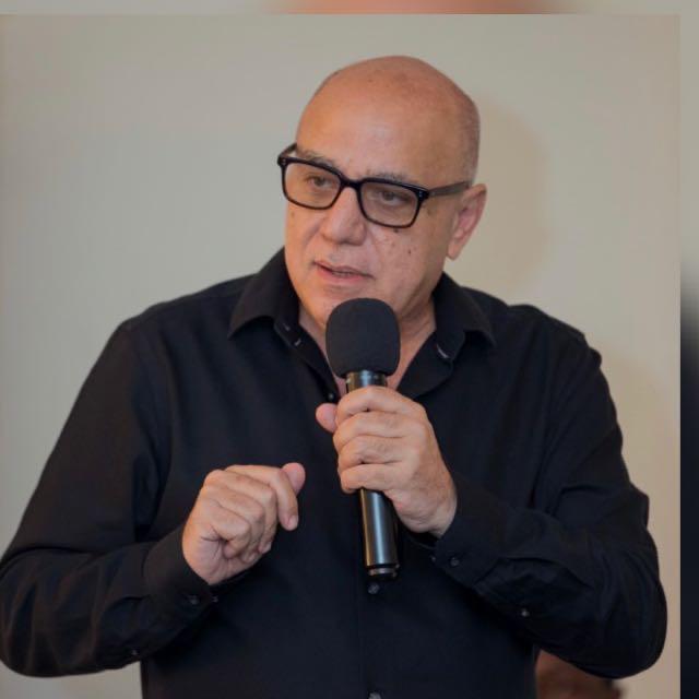robbygeff's tweet card. L’homme d’affaires Reginald Boulos a été arrêté jeudi 17 juillet 2025 vers midi par des agents de l’immigration américaine (ICE), a appris Le Nouvelliste de sources proches du dossier.