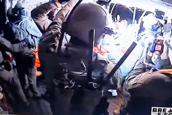 MarkCappetta's tweet card. Israeli forces boarded the Hanthala ship in international waters as it approached Gaza, cutting communications with the crew.