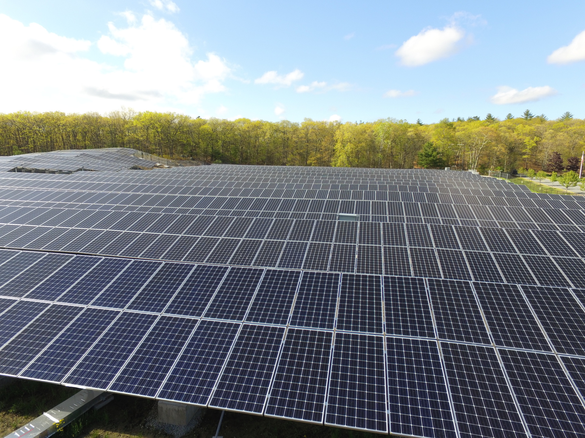EnvCalifornia's tweet card. New data demonstrate key benefits of renewable electricity