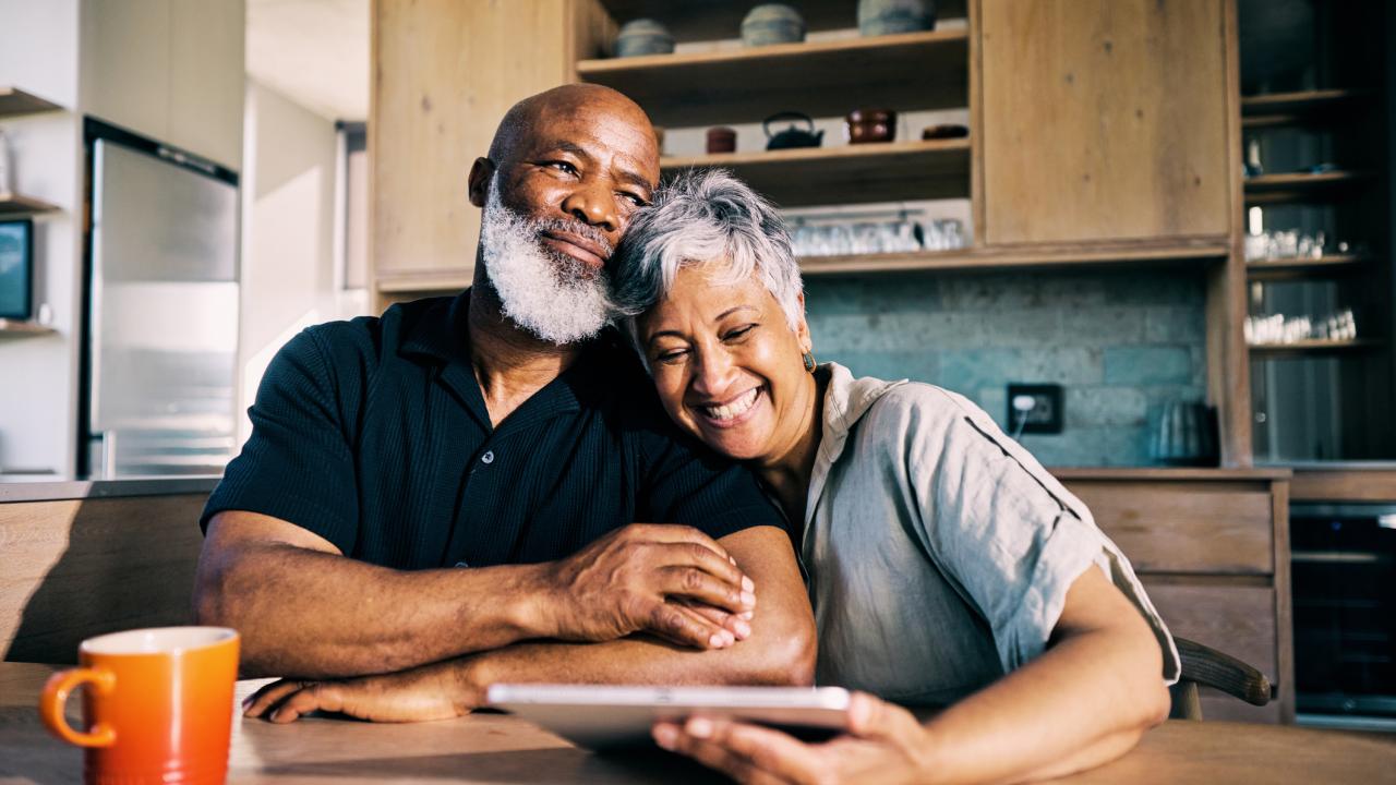 UCDavisPsych's tweet card. Having happy intimate partners might not only lift our moods, but it also helps us manage stress, especially as we age, according to new University of California, Davis, research.