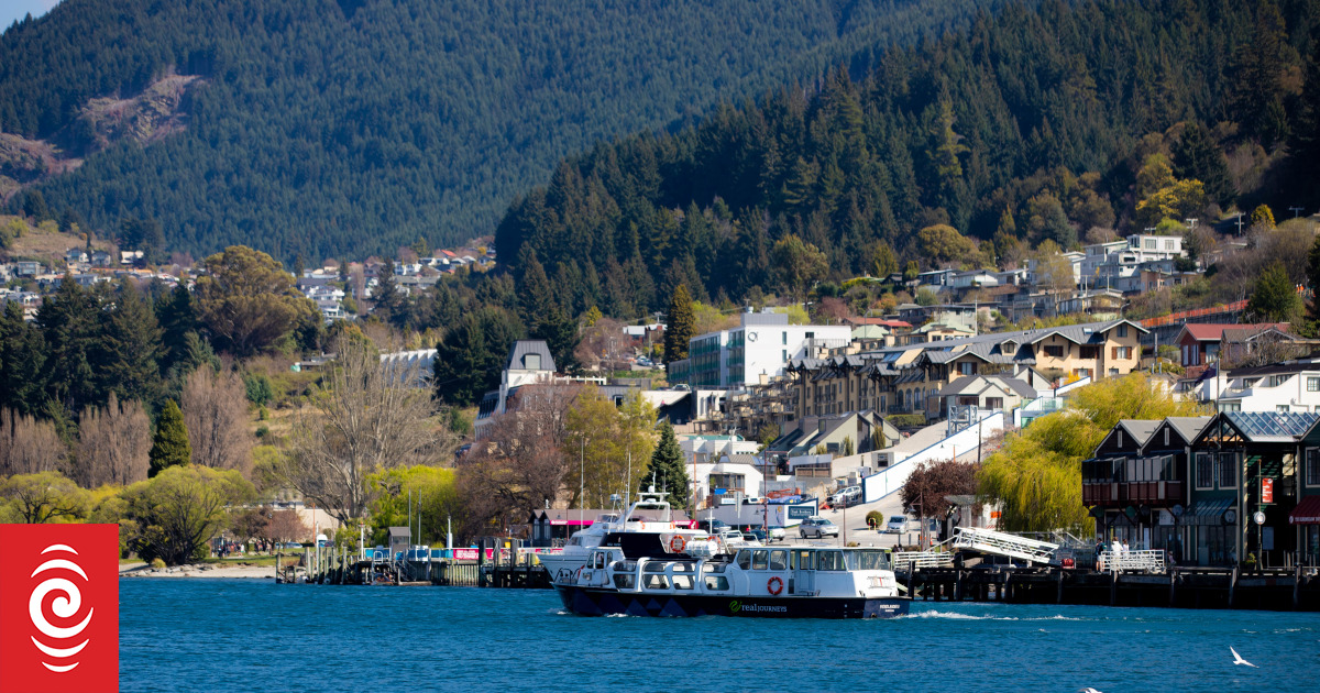 CheckpointRNZ's tweet card. A drop in domestic travellers combined with increasing overheads are believed to be behind a number of Queenstown eateries closing their doors in recent months. The resort town is still recovering...