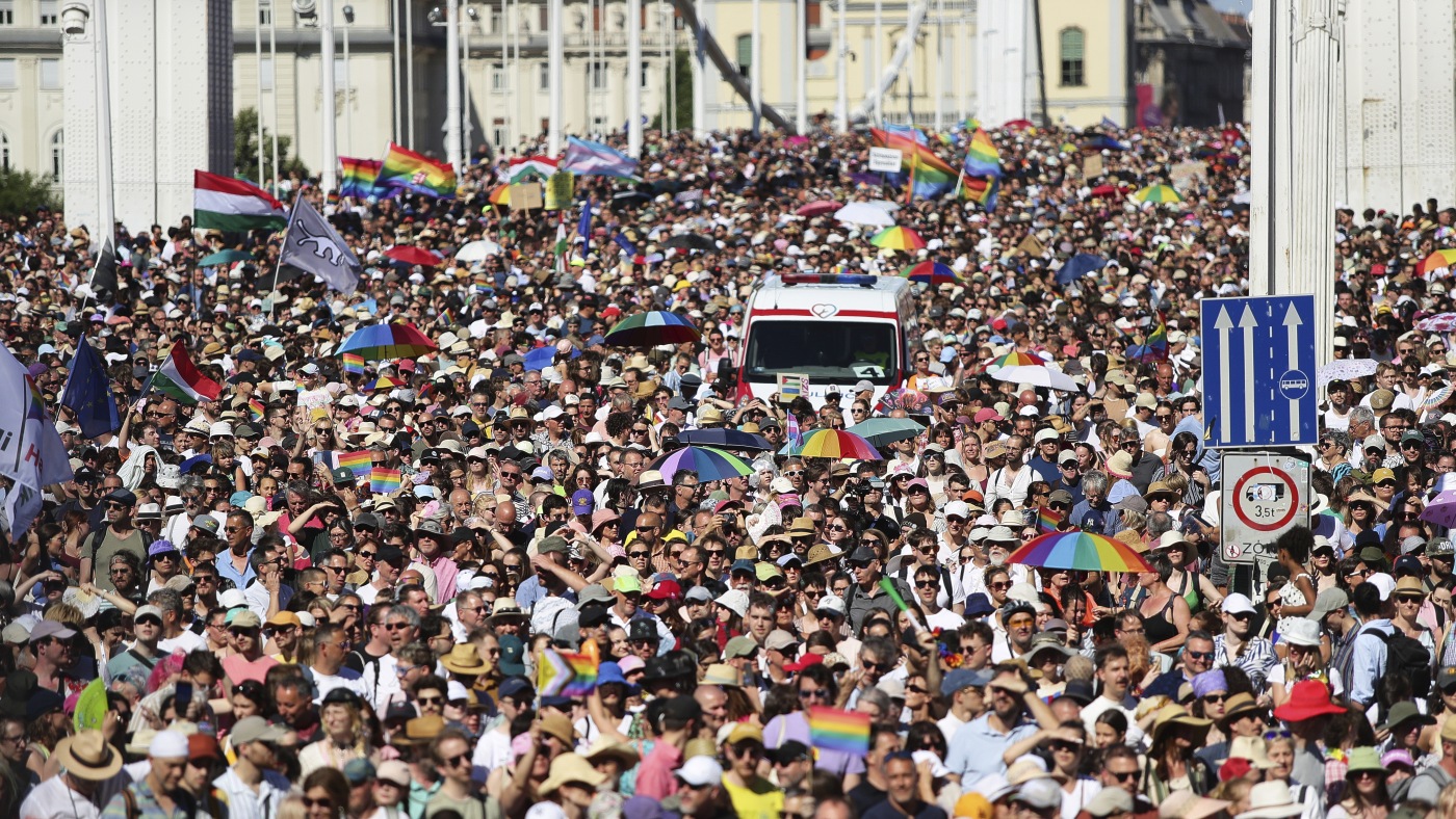 DavidbCEO's tweet card. Marchers gambled with potential police intervention and fines to participate in the annual Budapest Pride, which was outlawed by a law passed by Prime Minister Viktor Orbán's right-wing governing...