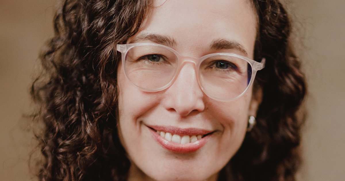 peterabcz's tweet card. The Board of NWO-I, the institute organization of NWO, appointed Prof. Vanessa Evers as Director of CWI, the national research institute for mathematics and computer science in the Netherlands.