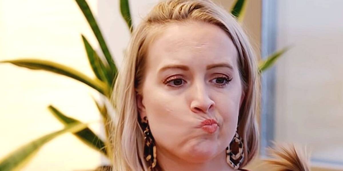 screensourced's tweet card. A 90 Day Fiancé cast member says she's "gutted" as her husband's surprise baby choice threatens to derail their future and family plans in America.