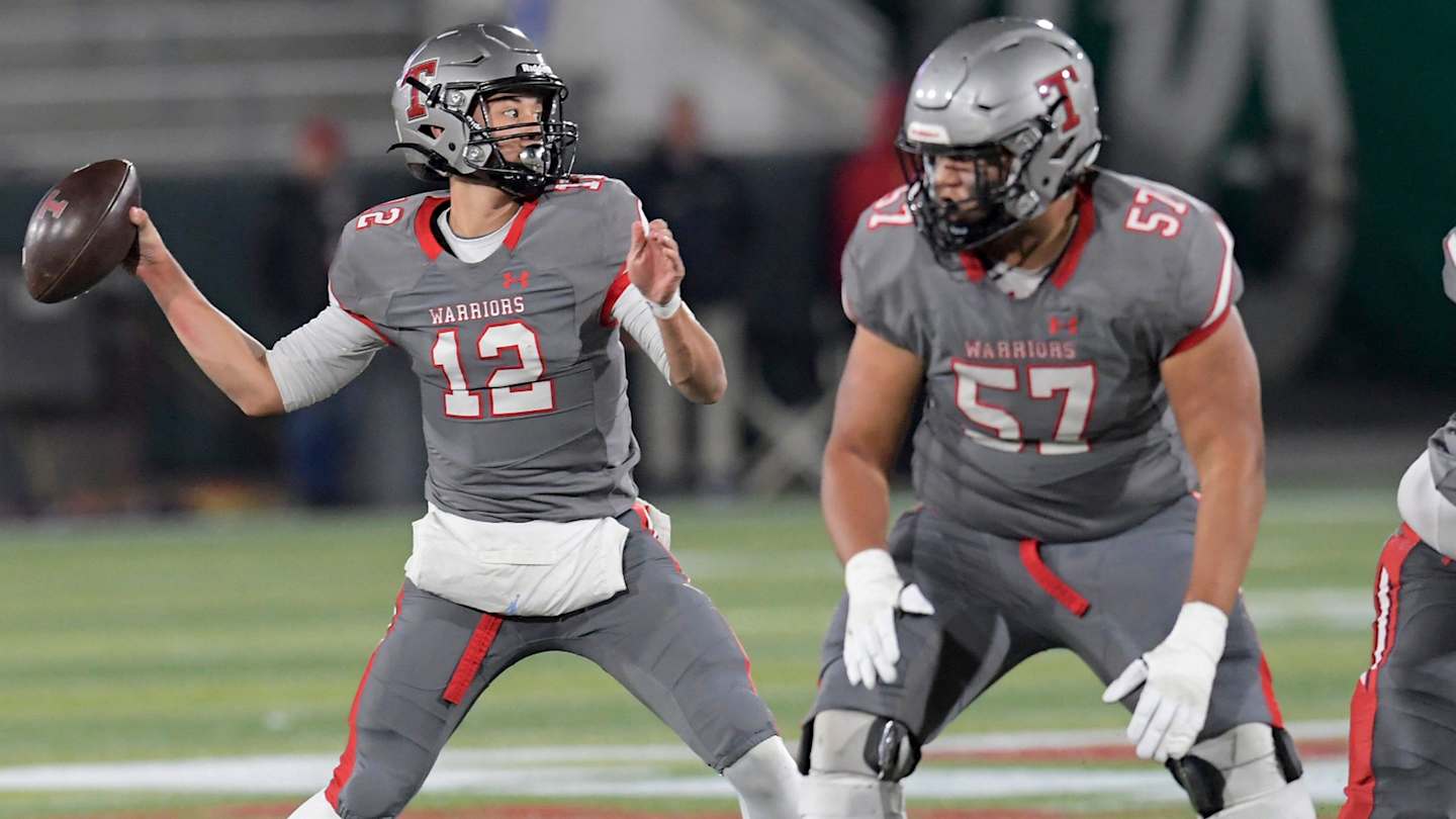 Stan1Houston's tweet card. The 2025 high school football season in Alabama begins in under a month which means it's time to reveal High School on SI's preseason top 25 rankings. Thompson