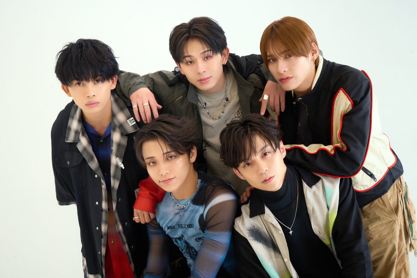 strm_media's tweet card. 5人組ダンス＆ボーカルグループONE N' ONLYが、メジャー1stシングル『BLAST』を6月18日にリリース。さらにアップデートされた姿にふさわしいパーティチューンの魅力・こだわりについて、全世