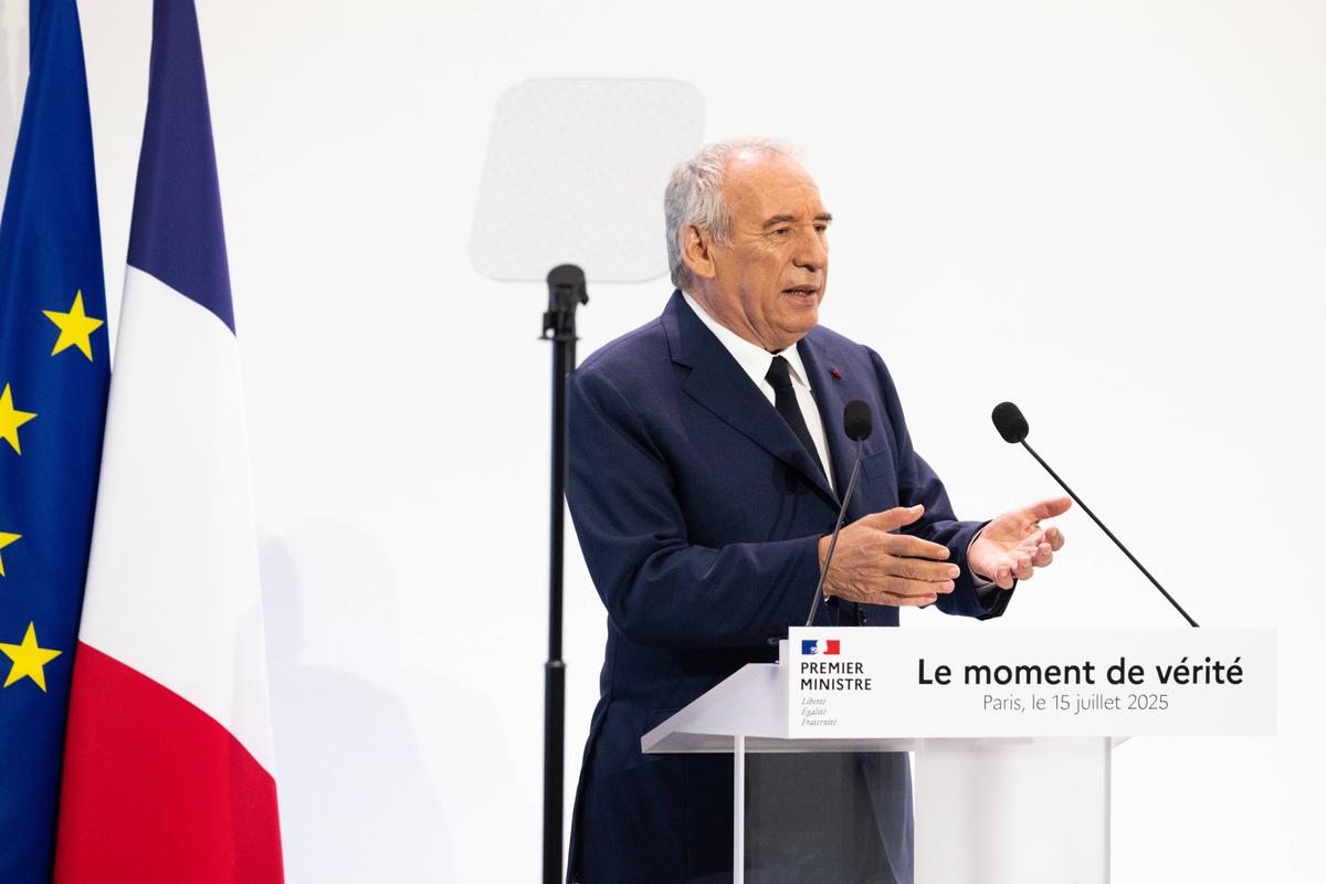benjlemoine's tweet card. Pour le sociologue Benjamin Lemoine, spécialiste de la dette, si les comptes de la France sont aujourd’hui sous tension, ce n’est pas à cause « d’un laxisme social ou d’une dépense publique débridé...