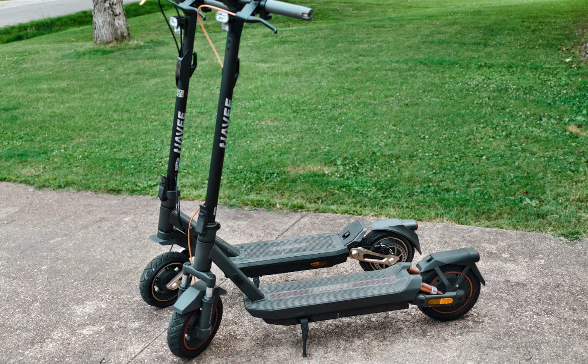 techaeris's tweet card. The NAVEE ST3 and GT3 electric scooters are designed to give urban dwellers ultimate mobility in a small package that can be stored out of the way.