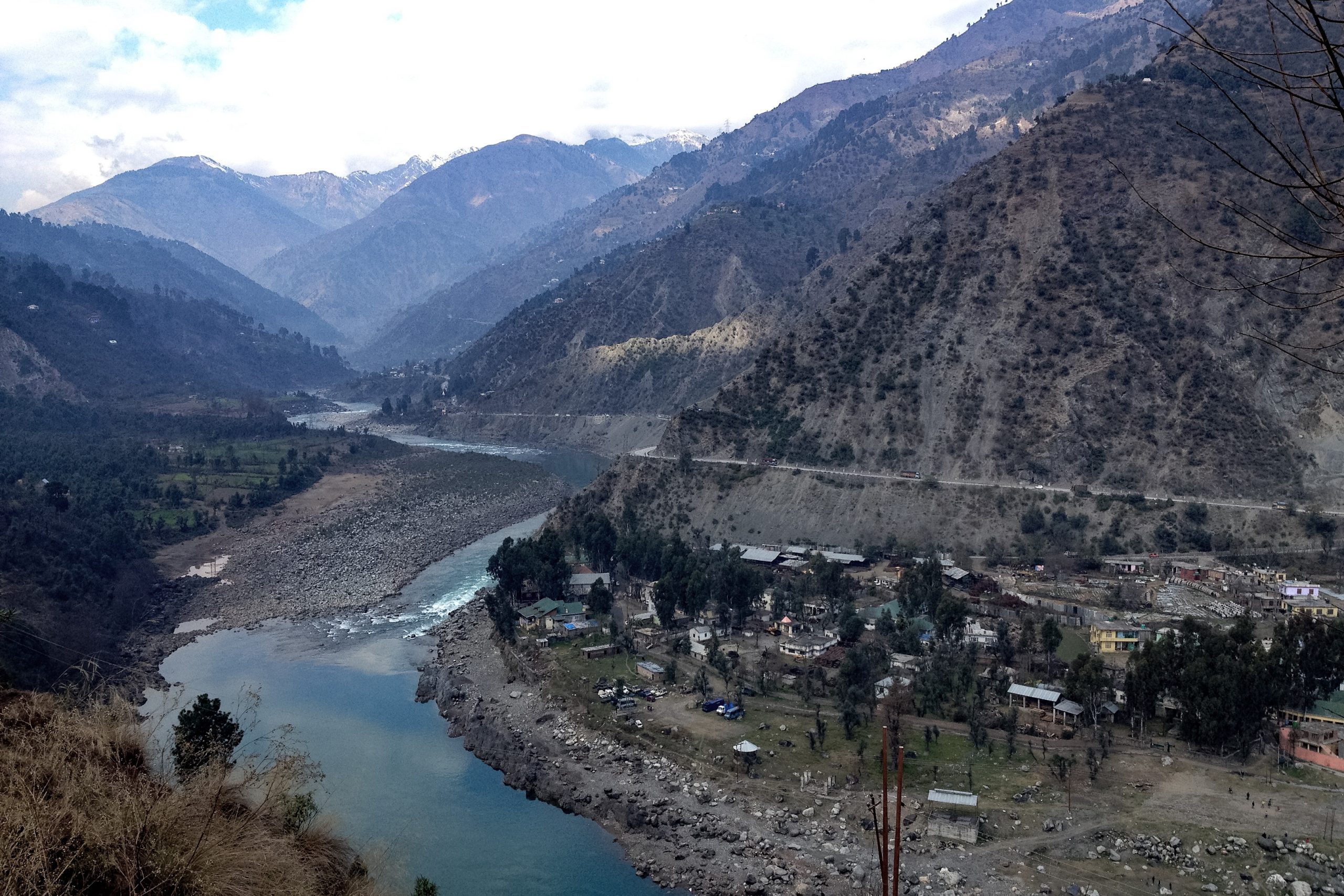 DailyExcelsior1's tweet card. Anoop Khajuria The Western Himalayas cradle the Chenab River, a silver thread that gracefully descends to Akhnoor, a tranquil town nestled in Jammu region. Here, the river’s pace slows, as if in...