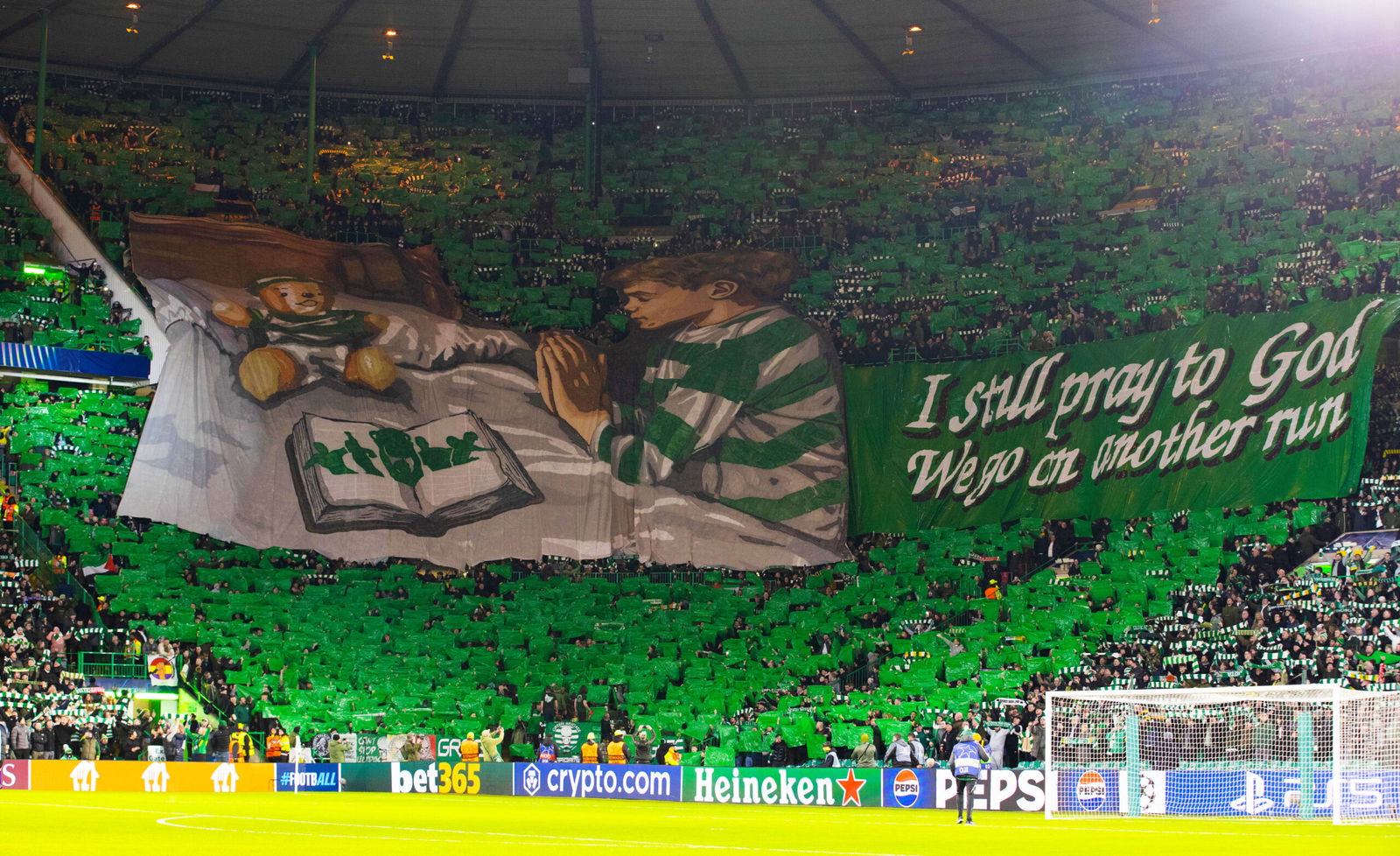 CelticBlog2018's tweet card. Roger Mitchell — once the CEO of the SPL, now resident in Como, Italy — has fashioned himself as a worldly observer of football culture. Proud enough to call himself a Celtic supporter…