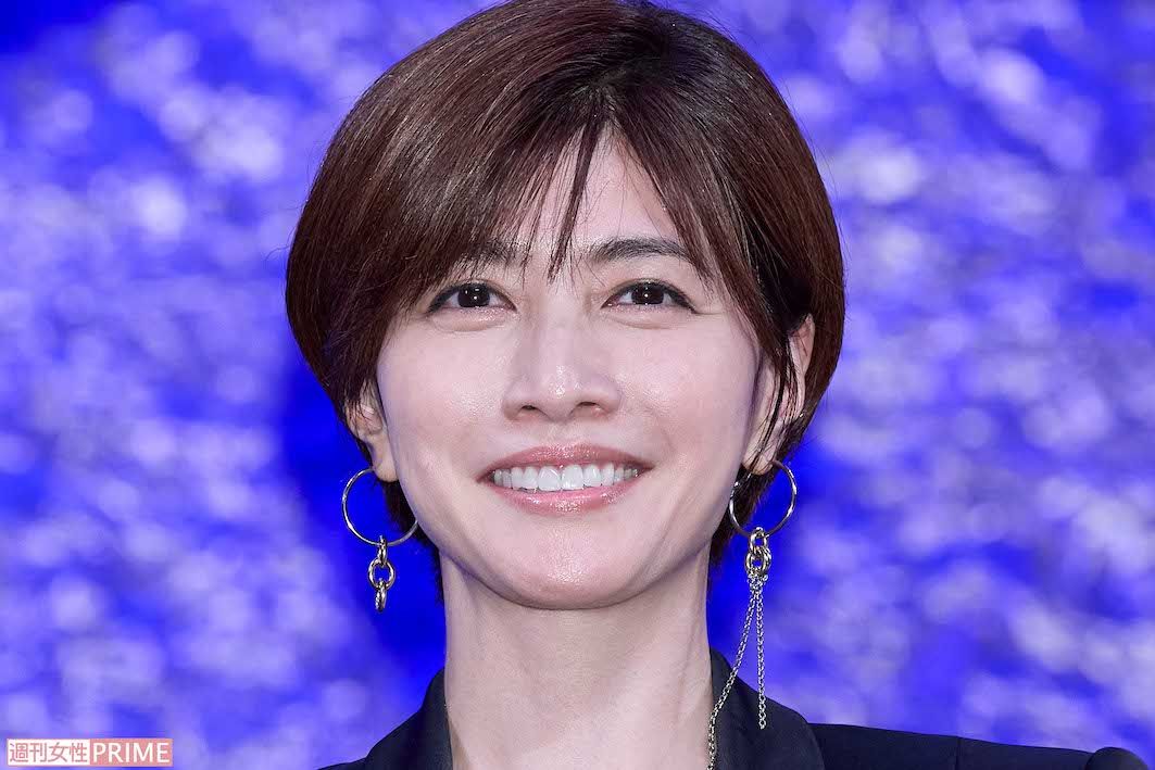 shujoprime's tweet card. タレントの澪奈が、内田有紀の妹であることを公表したことが何かと話題になっている。『ミスFLASH2026』のセミファイナリストとなったことで注目を浴びた澪奈。カミングアウトに批判の声が集まっているが、業界の反応は意外と温かく……。